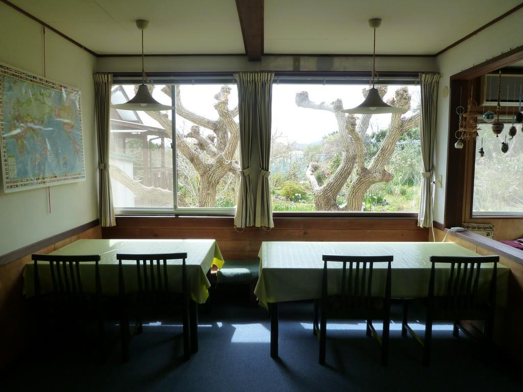 Pension Flora Tateyama  Buitenkant foto