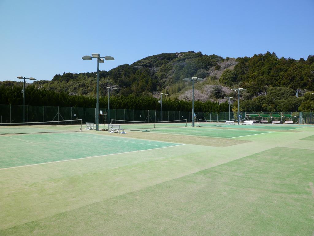 Pension Flora Tateyama  Buitenkant foto